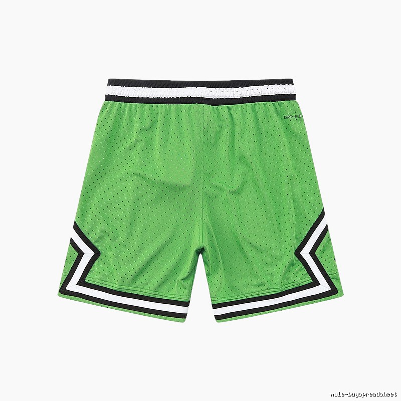 AJ basketball-style green shorts