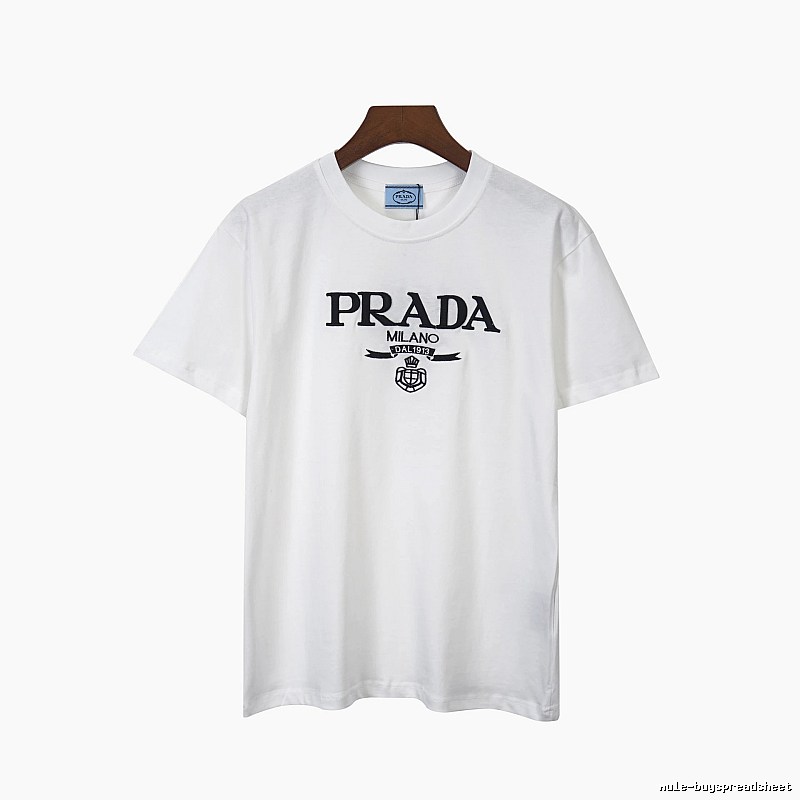Amiri Lightweight Logo T-shirt Black Small AM for Trend Styling