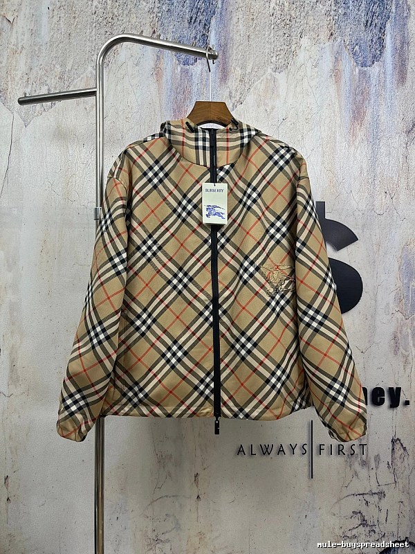 Check Zip Burberry Zip Jacket for Holiday Trips