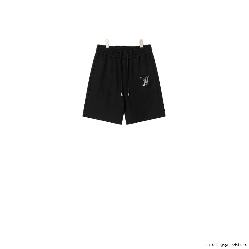 Louis Vuitton's classic casual style black shorts