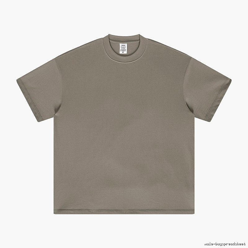 Streetwear Plain white T-shirt Minimal White Short with Logo Accent